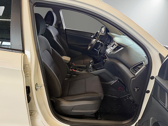 Hyundai Tucson 19 of 21