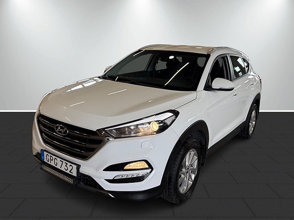 Hyundai Tucson 2 of 21