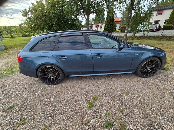 Audi A4 2 of 5