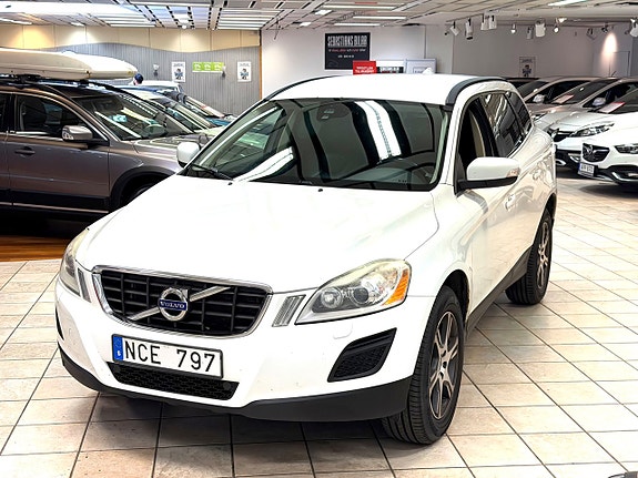 Volvo XC60 6 of 13