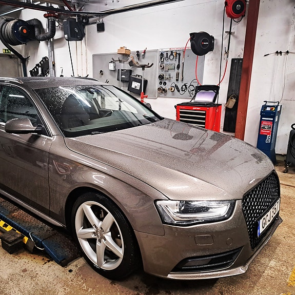 Audi A4 13 of 13