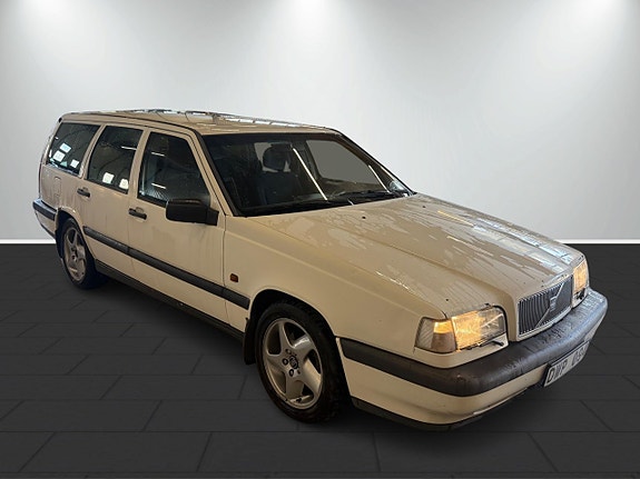 Volvo 850 4 of 5