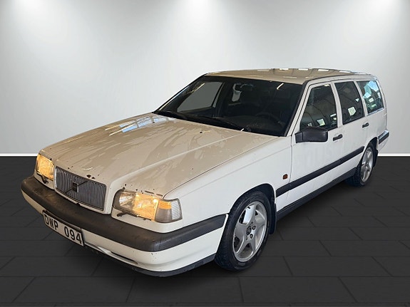 Volvo 850 2 of 5