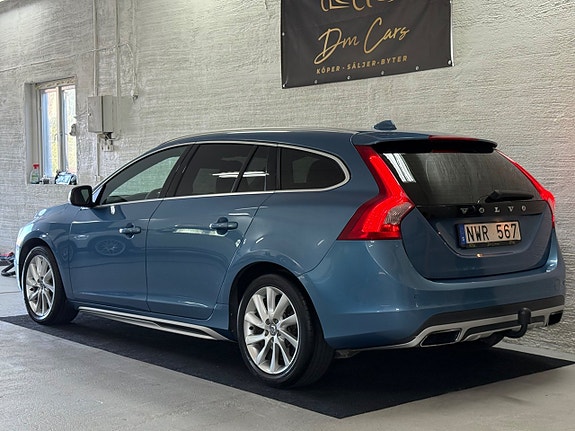 Volvo V60 4 of 5