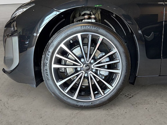Audi A6 e-tron 6 of 14