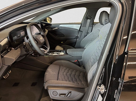 Audi A6 e-tron 7 of 14