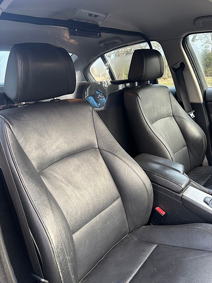 BMW 320d 5 of 5