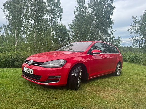 Volkswagen Golf VII 2 of 5