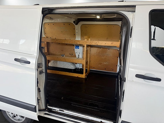 Ford Transit Custom 6 of 17