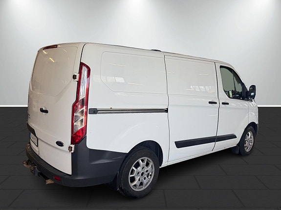 Ford Transit Custom 5 of 5