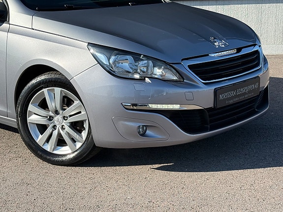 Peugeot 308 SW 5 of 5