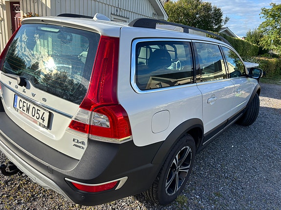 Volvo XC70 4 of 6