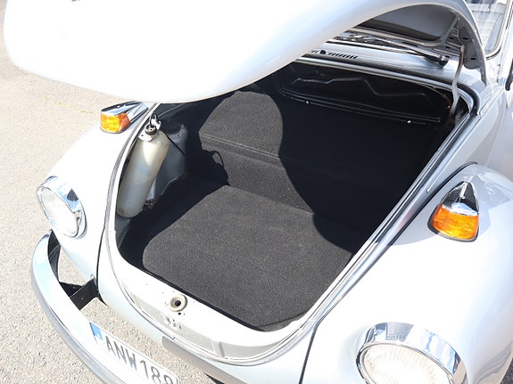 Volkswagen 1303 9 of 25