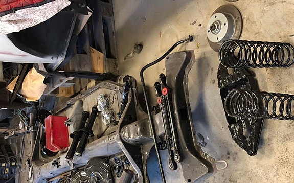 Volkswagen 1303 15 of 25