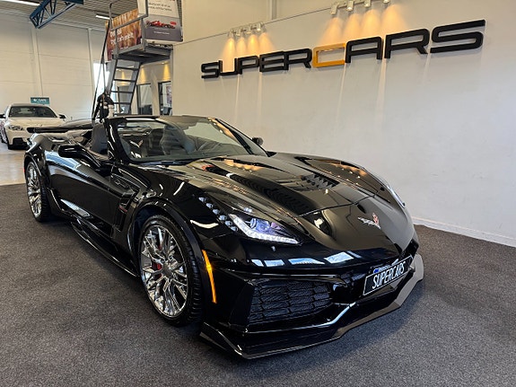 Chevrolet Corvette 2 of 5