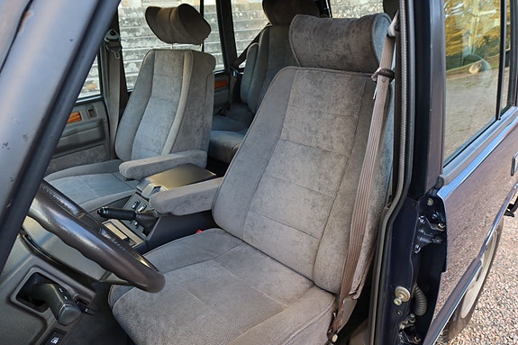 Land Rover Range Rover 7 of 16