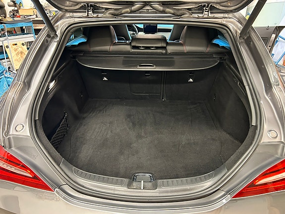 Mercedes-Benz CLA220 d 10 of 11