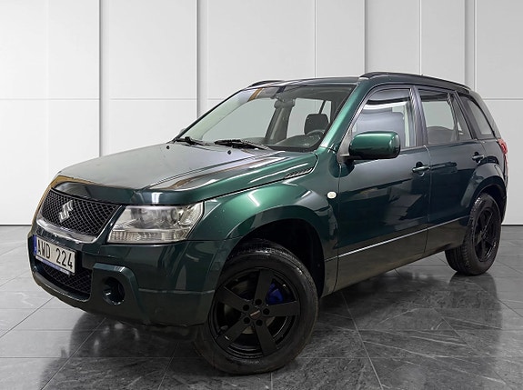 Suzuki Grand Vitara 5 of 12