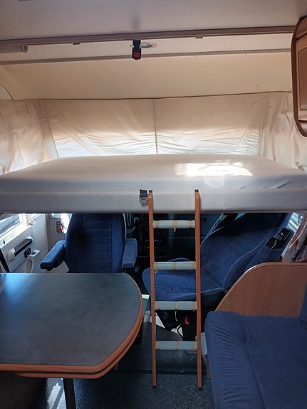 Hymer 584 3 of 5