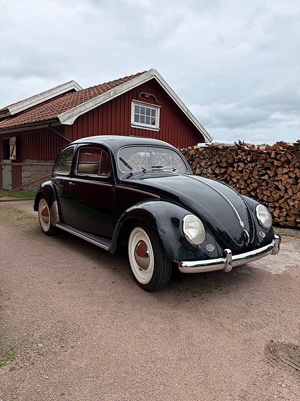 Volkswagen 1200 2 of 5