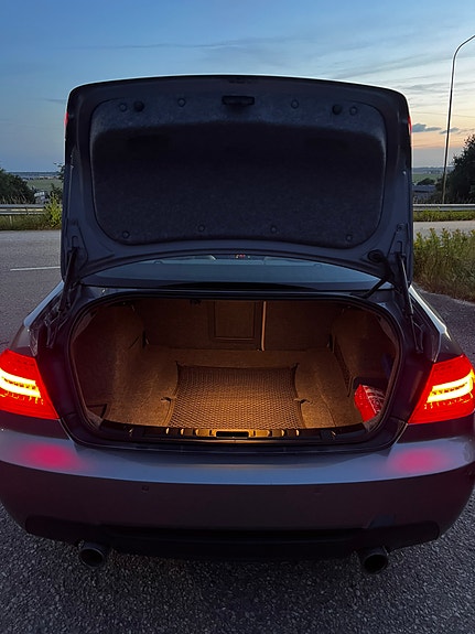 BMW 325d 7 of 13