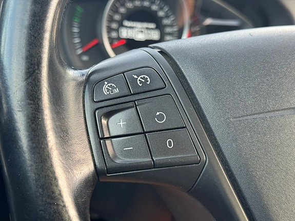 Volvo V60 23 of 25