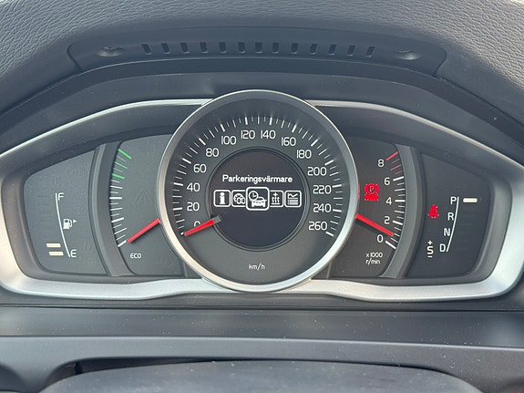 Volvo V60 20 of 25