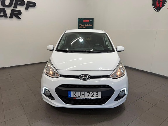 Hyundai i10 7 of 17