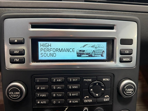 Volvo V70 15 of 16