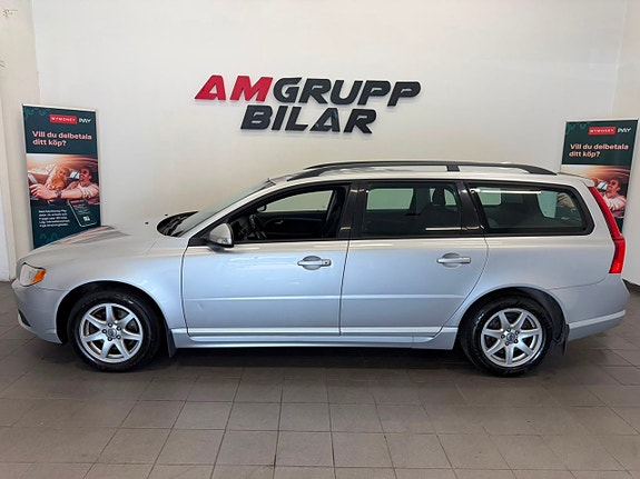 Volvo V70 4 of 16