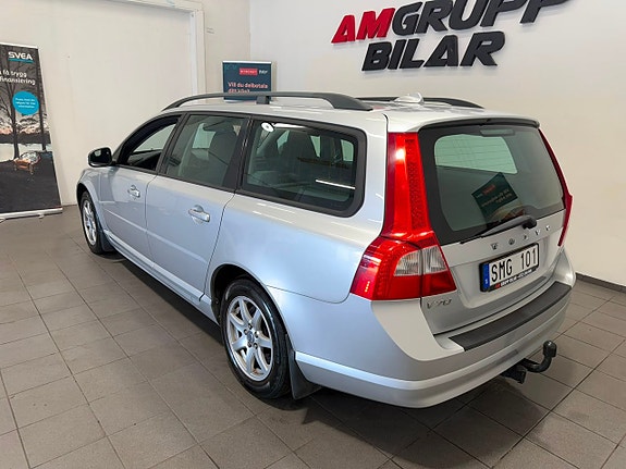 Volvo V70 14 of 16