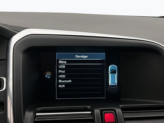 Volvo XC60 16 of 30