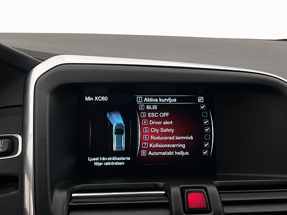 Volvo XC60 18 of 30