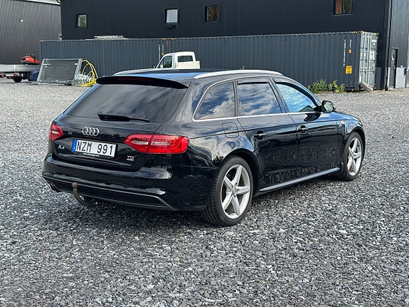 Audi A4 4 of 5