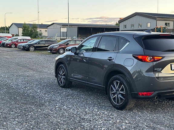 Mazda CX-5 3 of 5