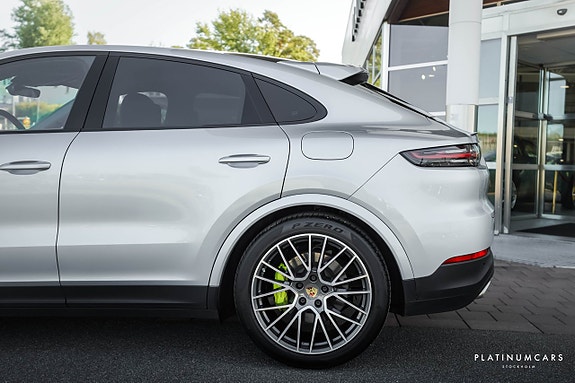 Porsche Cayenne 20 of 23