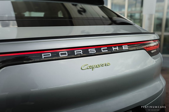 Porsche Cayenne 20 of 20