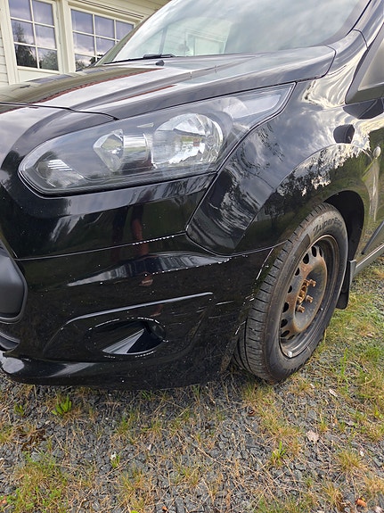 Ford Transit Connect 5 of 5