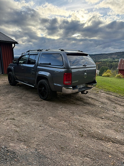 Volkswagen Amarok 3 of 5