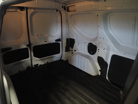 Renault Kangoo Express 14 of 19
