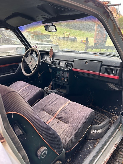 Volvo 242 4 of 5