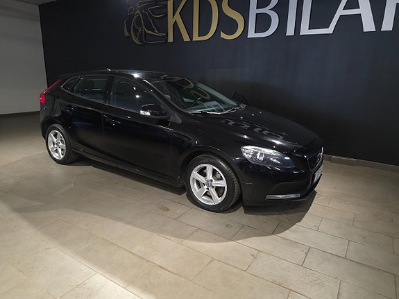 Volvo V40 5 of 5
