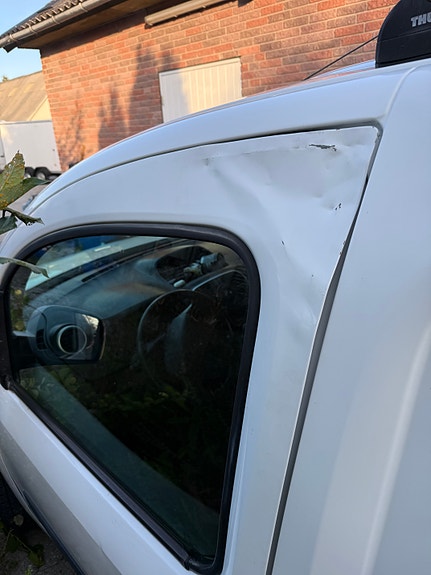 Renault Kangoo Express 2 of 3