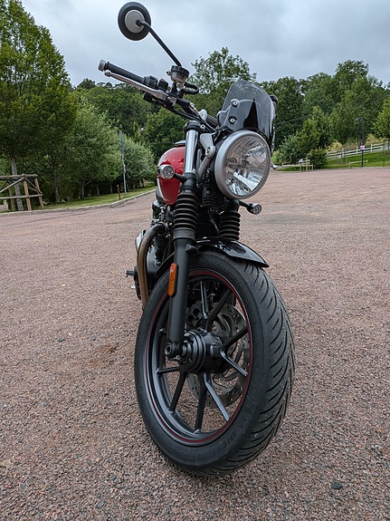 Triumph STREET TWIN 2 of 6