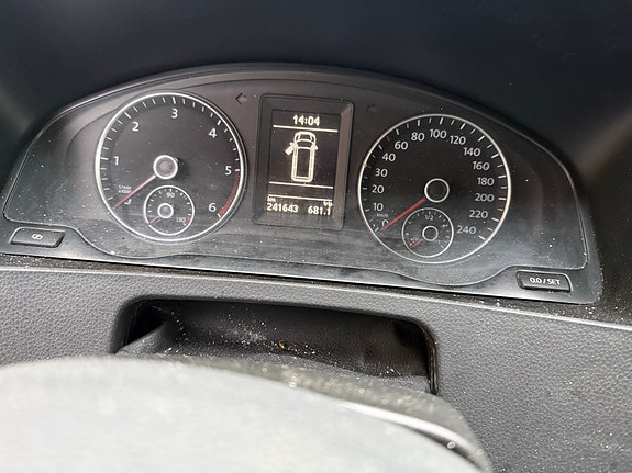 Volkswagen Transporter 2 of 5