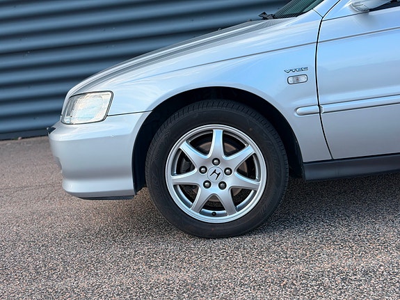 Honda Accord 4 of 5