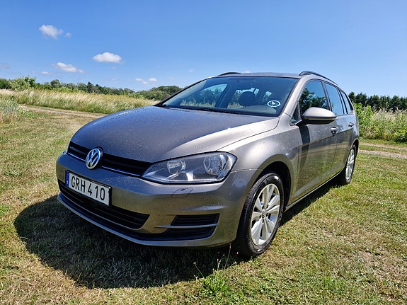 Volkswagen Golf VII 2 of 5