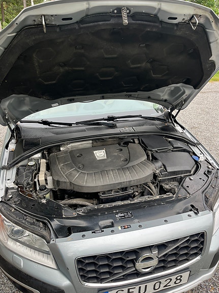 Volvo XC70 17 of 24
