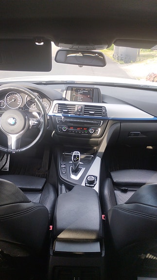 BMW 320d 5 of 5