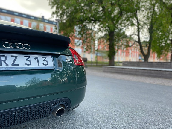 Audi TT 4 of 5